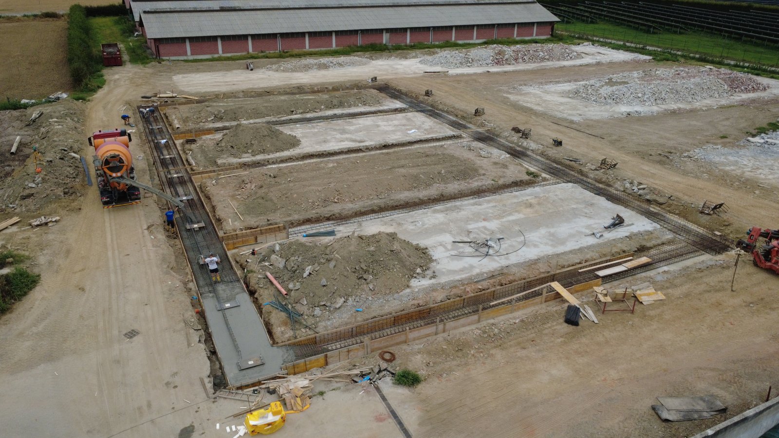 Capannone per ricovero attrezzature Borgo San Giovanni